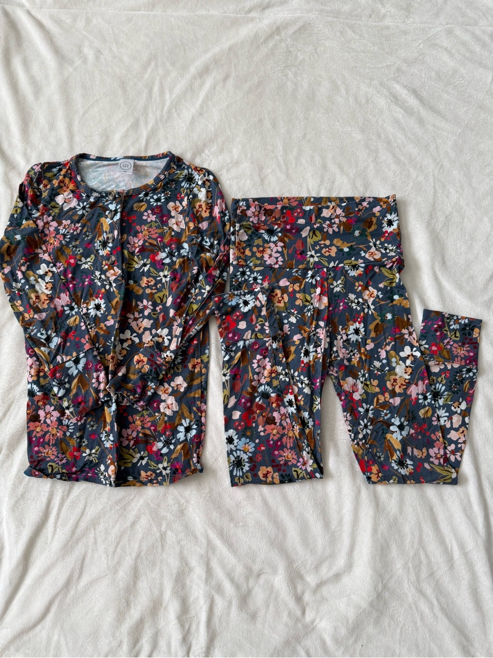 Lou Lou & Company Girls Floral Long Sleeve Pajama Set - Navy Floral